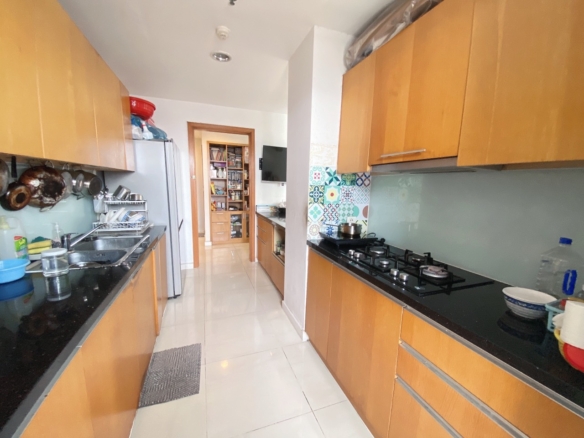 Bán căn Sunrise City South Tower 105 m2 chỉ 4,45 tỷ