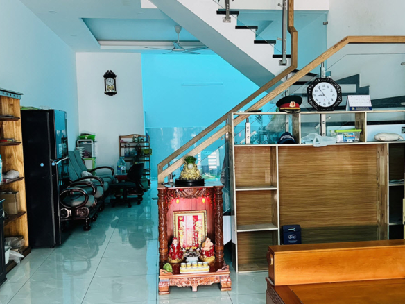 Bán nhà đẹp 5×17 gồm 3 tầng KDC Hòa Lân 2, Thuận Giao, Thuận An, giá cực tốt 🌼🌼🌼