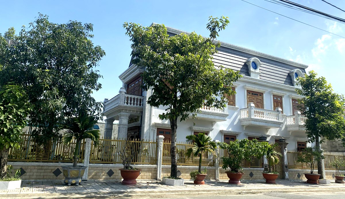 Biệt Thự An Thạnh Thuận An 3. mặt hông bán biệt thự An Thạnh, Thuận An