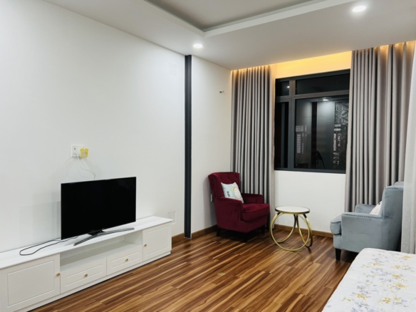 Bán nhà đẹp Central Garden Lái Thiêu 5×20 3 tầng 4PN 5WC nội thất cao cấp