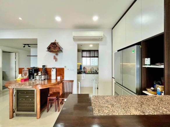 Bán căn hộ Vista Verde 4PN view sông nội thất cao cấp