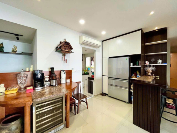 Bán căn hộ Vista Verde 4PN view sông nội thất cao cấp