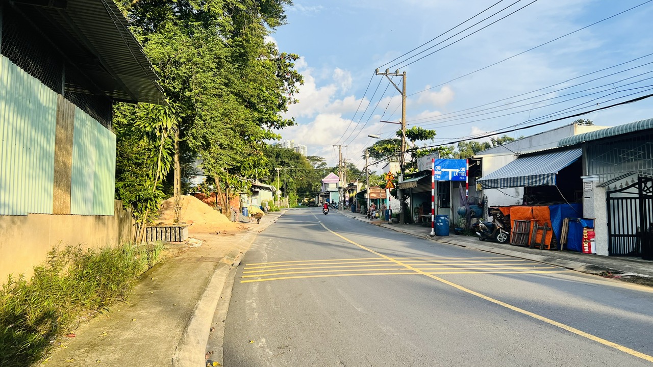 bán đất mặt tiền đường Cây Me, Bình Nhâm