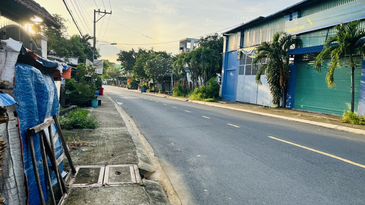 ban-dat-Binh-Nham-Thuan-An