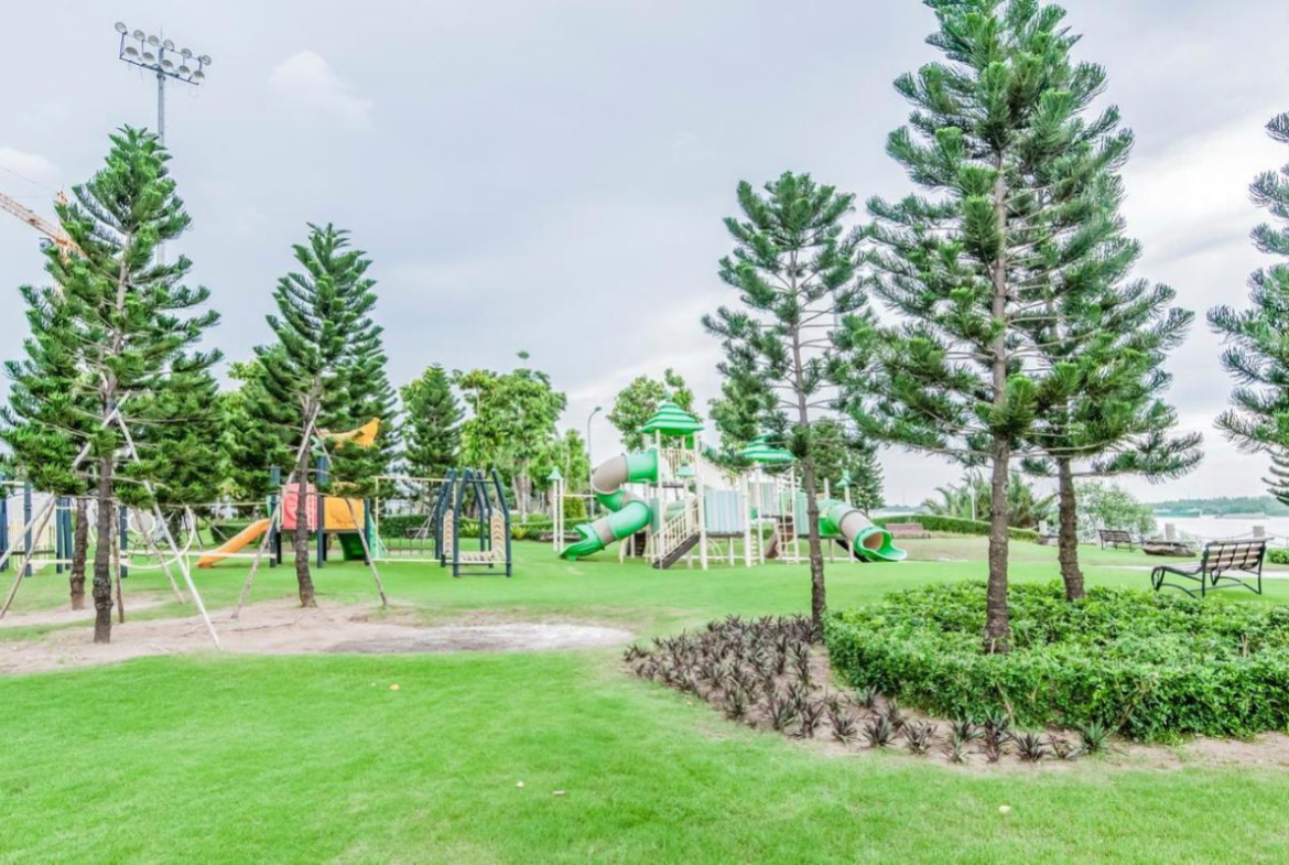 Diamond-Island-tien-ich