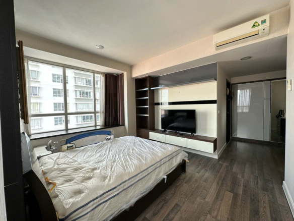 Cho thuê căn hộ Sunrise City South Tower 2PN 2wc diện tích lớn 130 m2, nội thất xịn sò