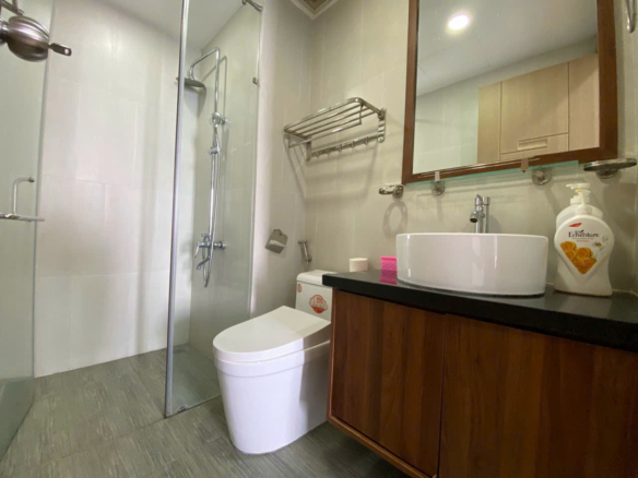 Cho thuê căn hộ Sunrise City View Q7 2PN tầng cao nội thất cao cấp