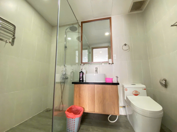Cho thuê căn hộ Sunrise City View Q7 2PN tầng cao nội thất cao cấp