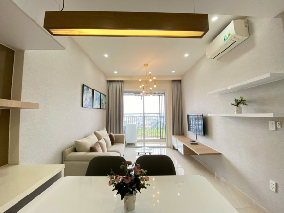 Sunrise City View 76m2 2PN view hướng Đông, nội thất cao cấp cần cho thuê gấp