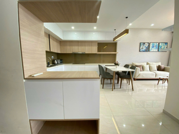 Sunrise City View 76m2 2PN view hướng Đông, nội thất cao cấp cần cho thuê gấp