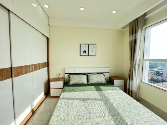 Căn hộ Sunrise City View 2PN nội thất cao cấp cho thuê theo ngày và dài hạn