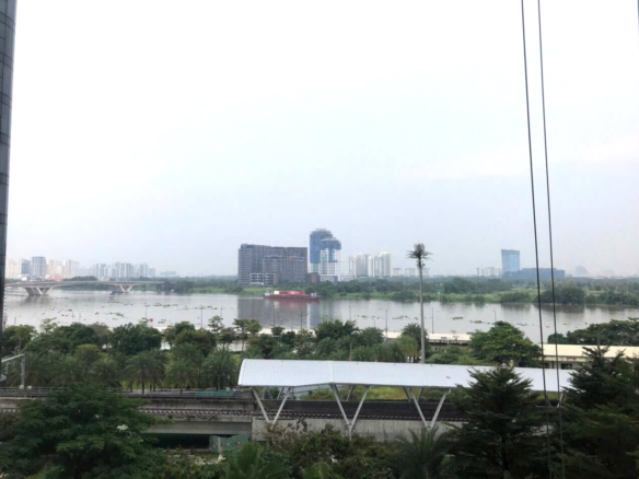 Bán gấp căn hộ Vinhomes Golden River 3PN view trực diện sông Sài Gòn