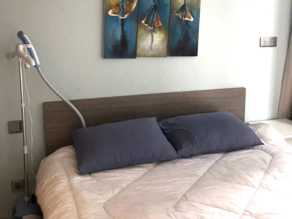 Bán gấp căn hộ Vinhomes Golden River 3PN view trực diện sông Sài Gòn