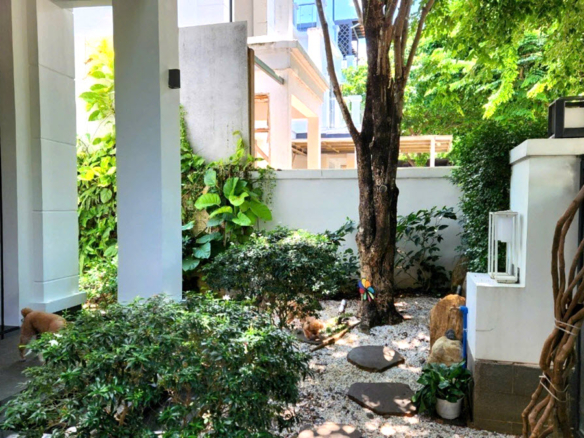 Biệt thự Lakeview Q2 8×20 trệt 2 lầu nội thất cao cấp cần bán gấp