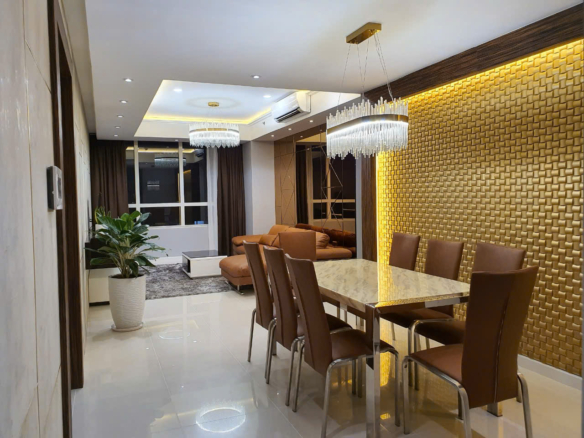 Cho thuê căn hộ góc 3PN Sunrise City Quận 7 nội thất cao cấp chỉ 25 tr/th