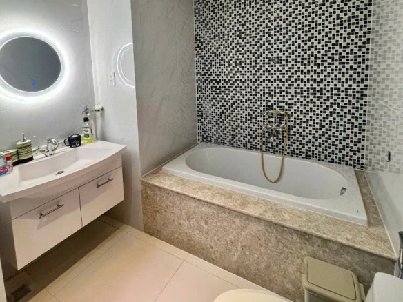 Cho thuê Léman Luxury Quận 3 2PN 96m2 nội thất sang chảnh