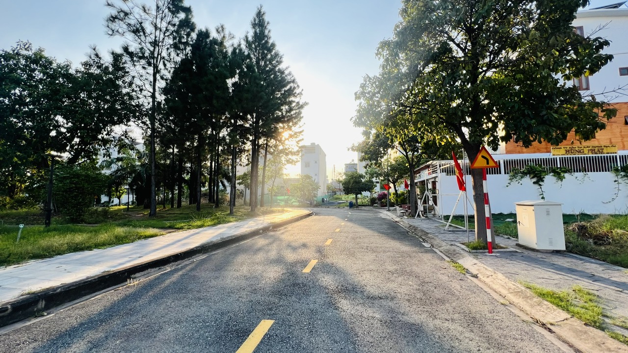 ban-dat-biet-thu-The-Season-Lai-Thieu