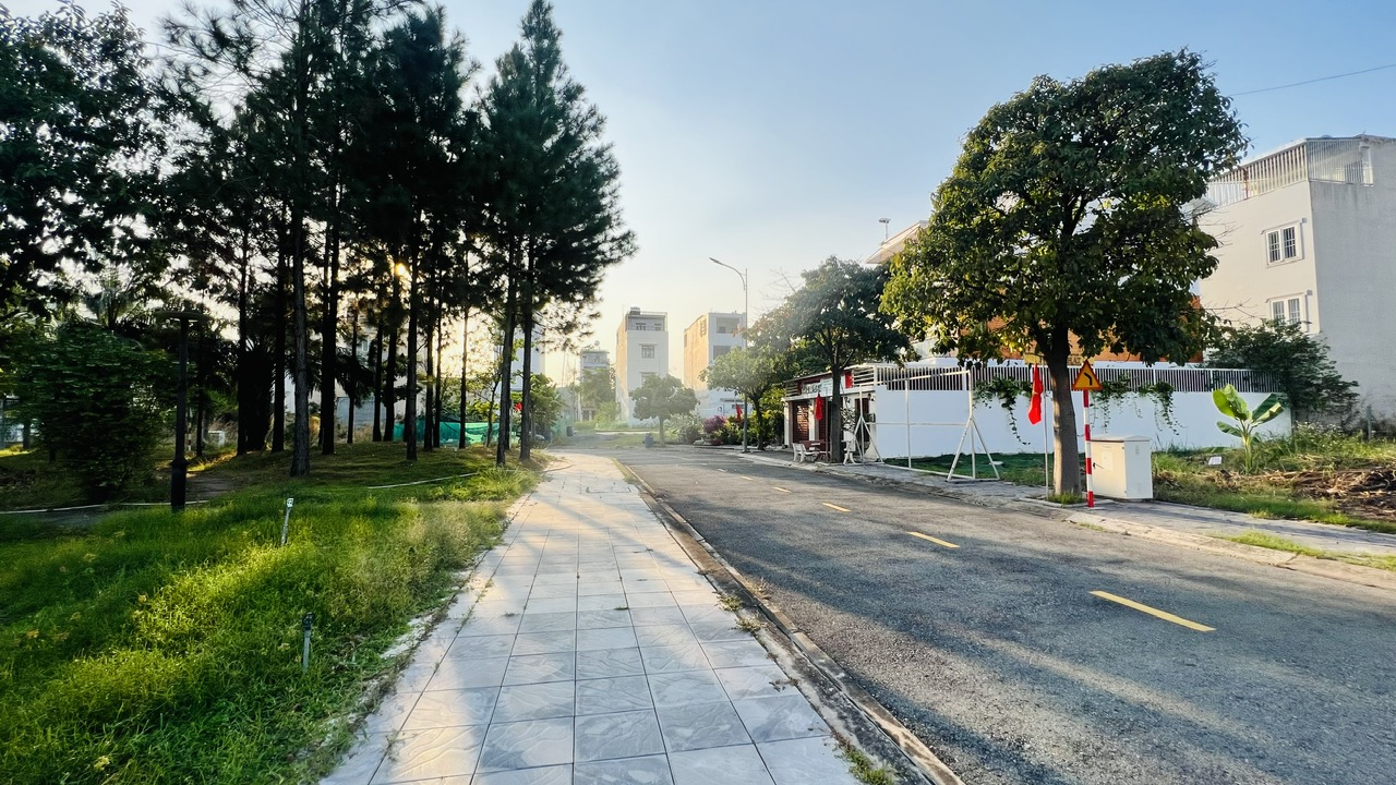 ban-dat-biet-thu-The-Season-Lai-Thieu