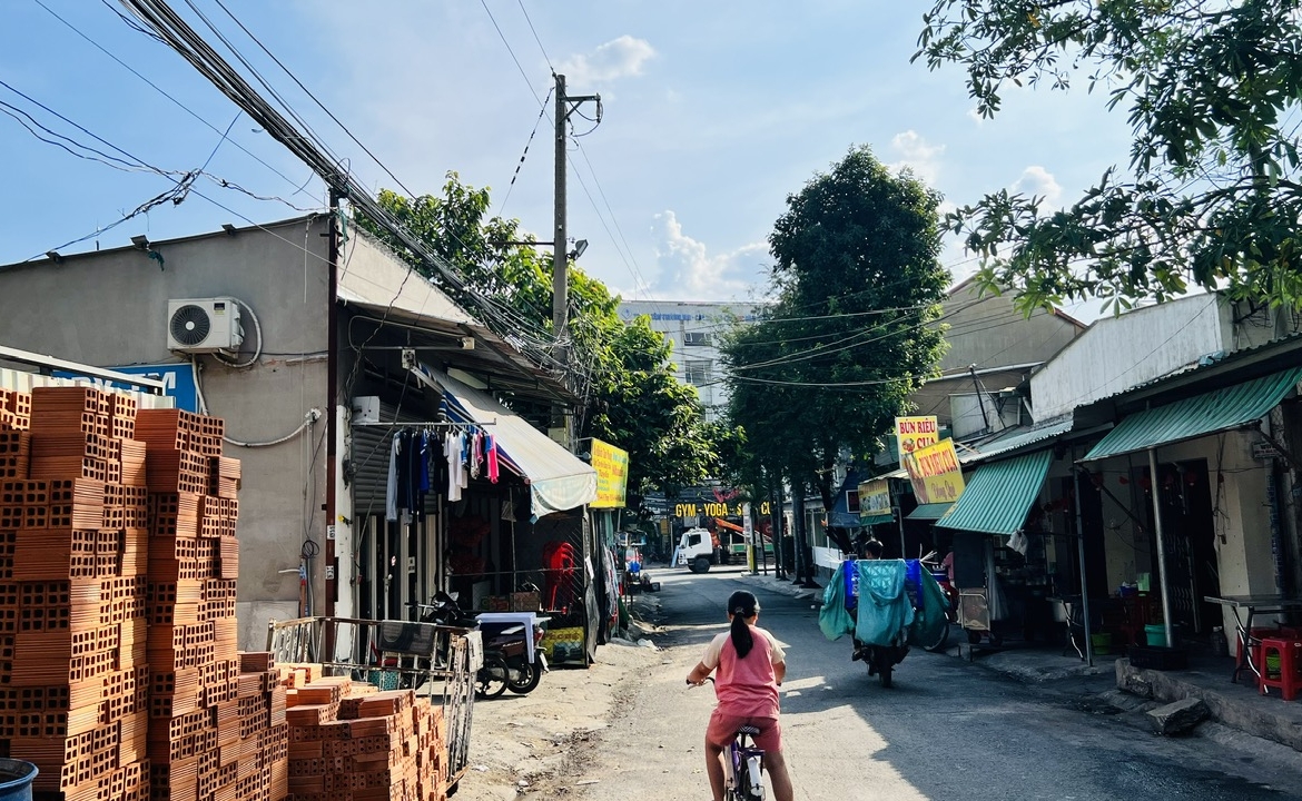 ban dat mat tien Binh Hoa 22