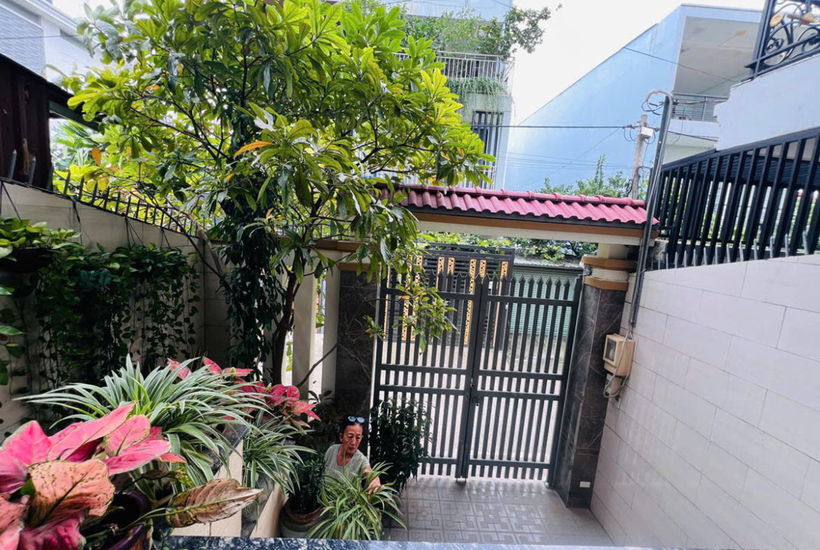 ban nha Linh Dong Thu Duc