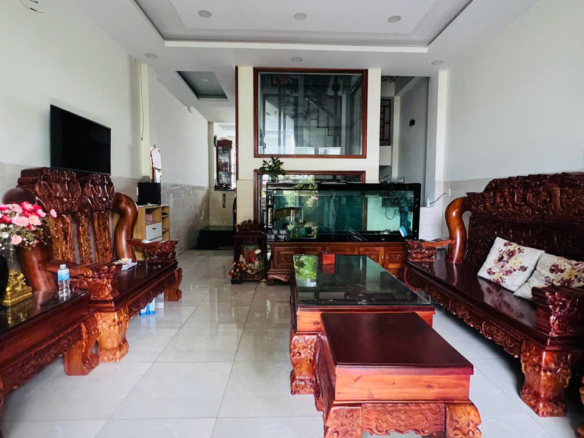 ban nha Linh Dong Thu Duc