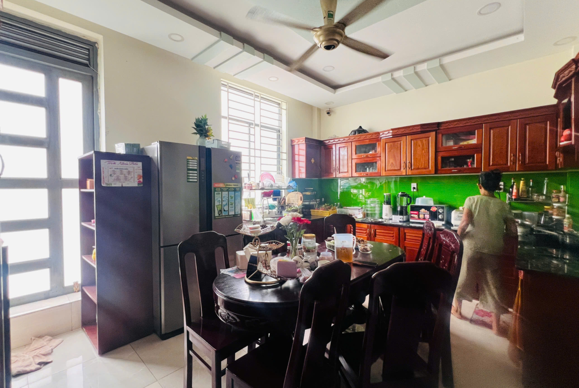 ban nha Linh Dong Thu Duc