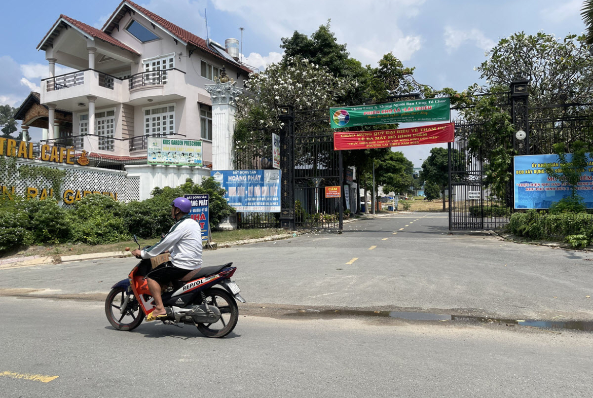 dat-nen-Central-Garden-Lai-Thieu