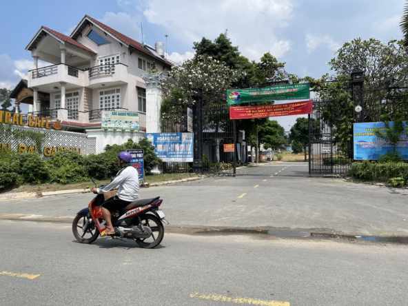 dat-nen-Central-Garden-Lai-Thieu
