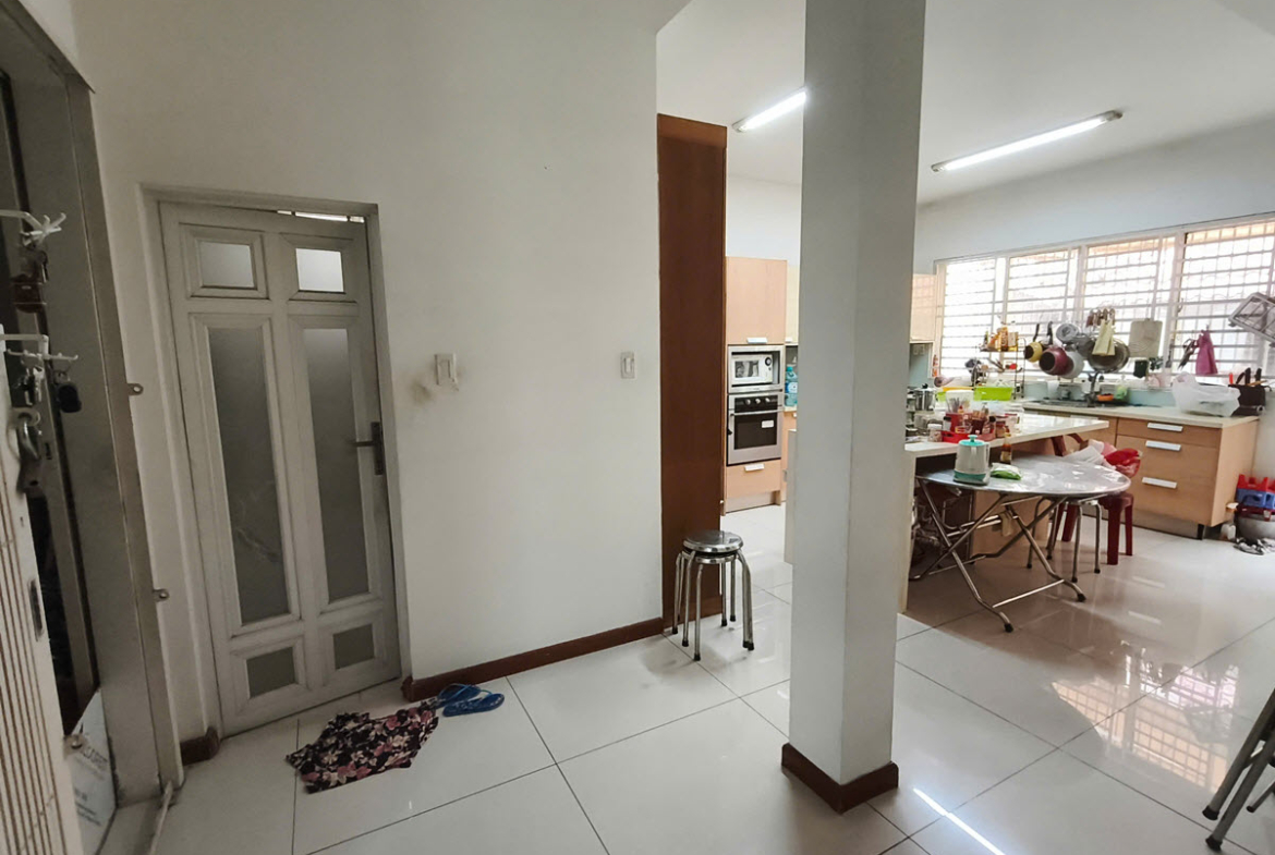 Ban biet thu Tan Hung Quan 7