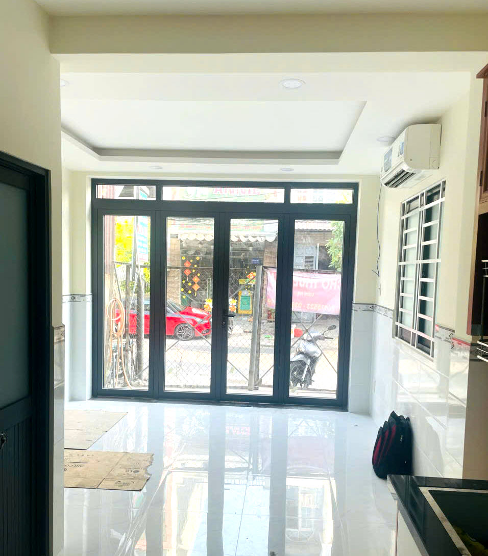 ban nha mat tien duong so 2 thu duc