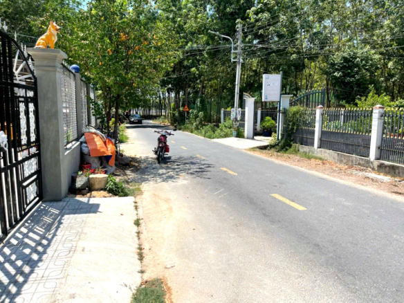 Đất nền 5×40 sẵn thổ cư đường nhựa 7m phường Hòa Lợi, Bến Cát cần bán giá tốt