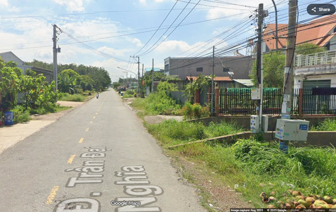 ban-dat-TRan-Dai-Nghia-Hoa-Loi