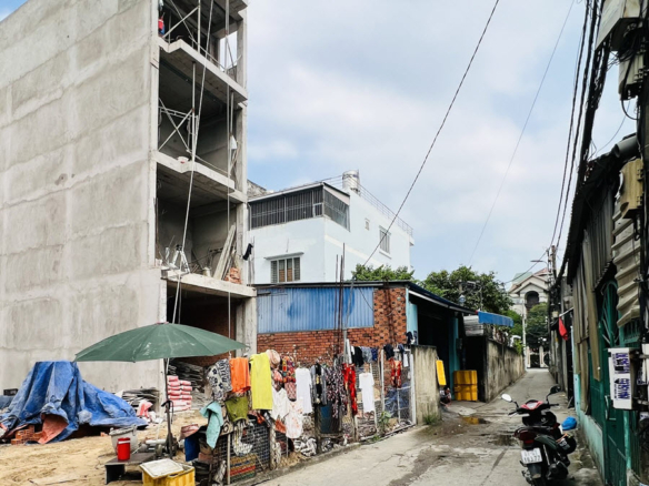 ban dat thu duc hem xe hoi