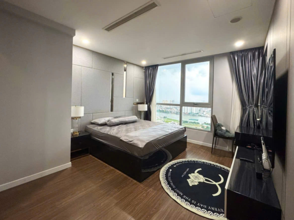 Bán Vinhomes Central Park 4PN nội thất cao cấp, tầng cao view sông & công viên Sài Gòn