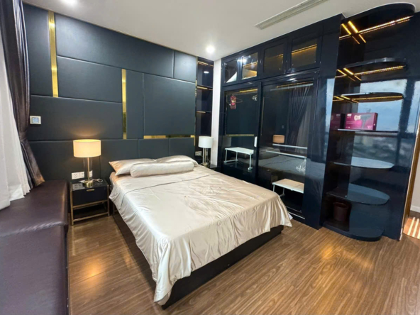 ban can ho Vinhomes Central park 4PN