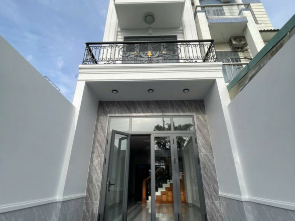 ban nha Thu Duc hem xe hoi