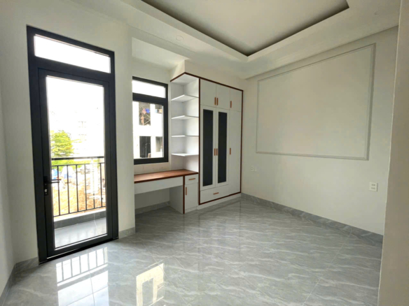 Bán nhà đẹp 4 tầng hẻm xe hơi 7m đường 11, Trường Thọ, Thủ Đức gần tuyến Metro số 1