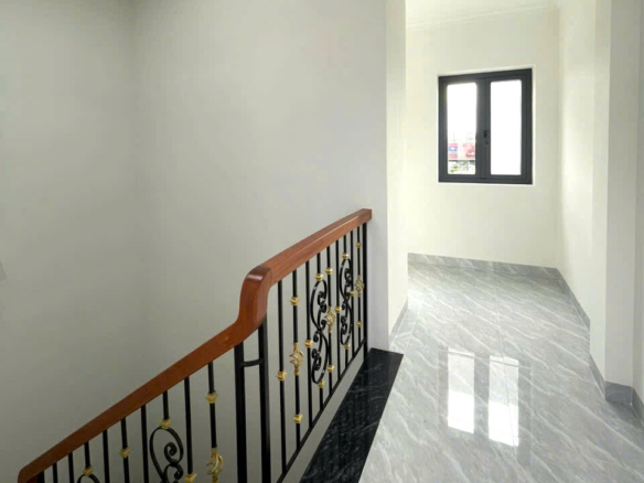Bán nhà đẹp 4 tầng hẻm xe hơi 7m đường 11, Trường Thọ, Thủ Đức gần tuyến Metro số 1