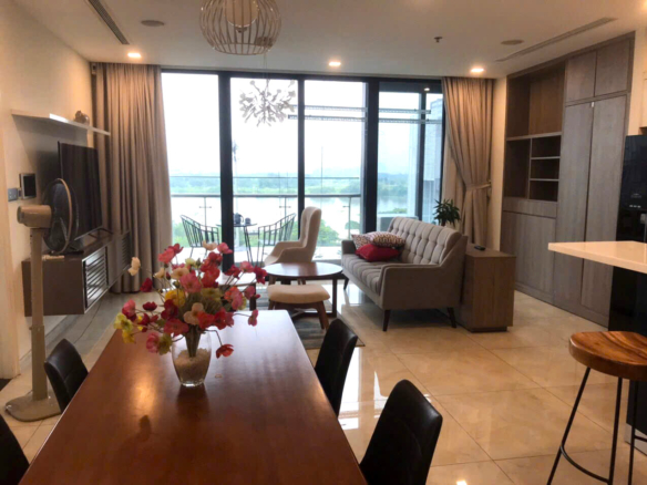 Bán căn hộ Vinhomes Golden River Q1 3PN view sông Saigon