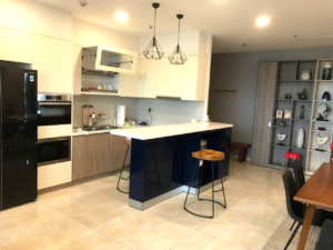 Bán căn hộ Vinhomes Golden River Q1 3PN view sông Saigon
