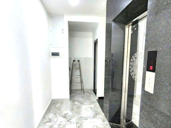 Giảm 1,5 tỷ bán gấp tòa nhà 5X25 6 tầng mặt tiền D1 KDC Viet Sing, VSIP 1 Thuận An