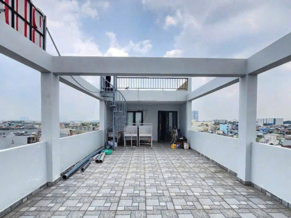 Giảm 1,5 tỷ bán gấp tòa nhà 5X25 6 tầng mặt tiền D1 KDC Viet Sing, VSIP 1 Thuận An