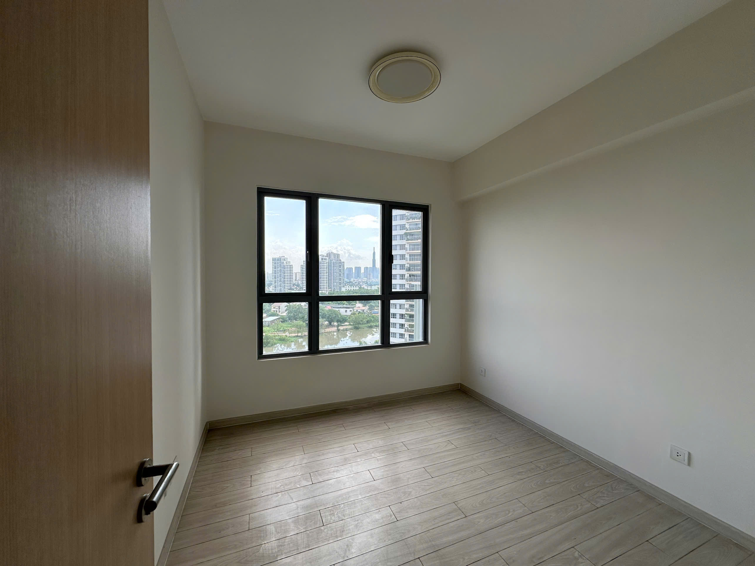 Bán căn hộ Palm Heights 3PN view sông, nhà đẹp chỉ 11,8 tỷ