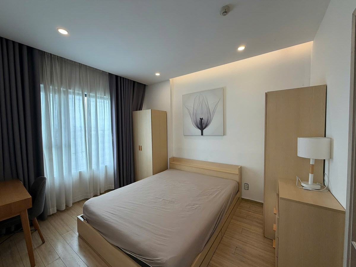 Cho thuê căn hộ New City Thủ Thiêm 2PN nội thất cao cấp view hồ bơi