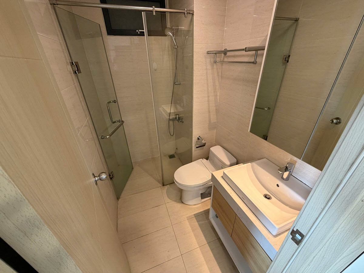 Cho thuê căn hộ New City Thủ Thiêm 2PN nội thất cao cấp view hồ bơi