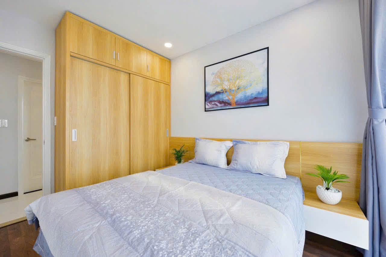 Cho thuê căn hộ Orchard Park View 3PN view sân bay, nội thất cao cấp