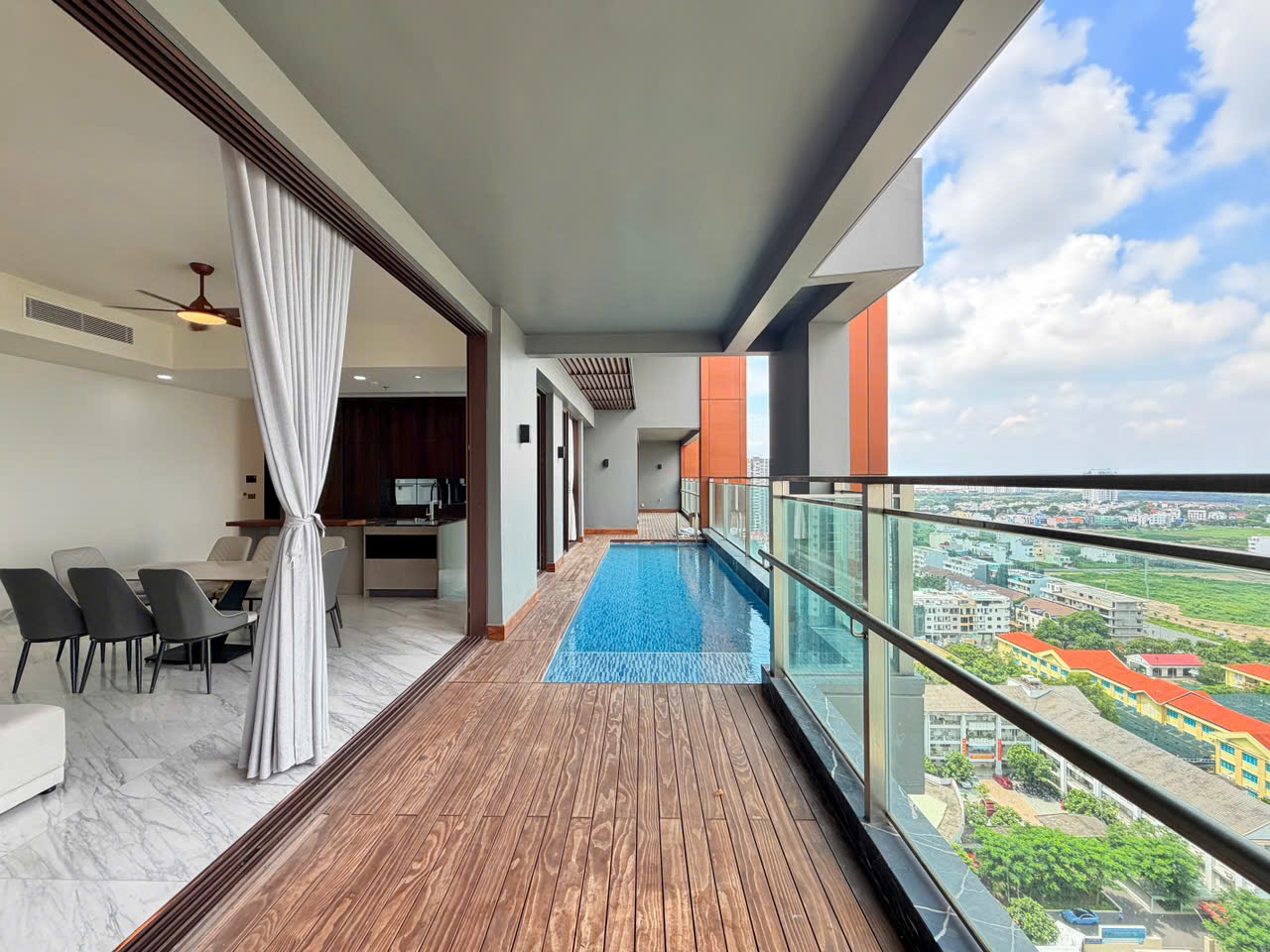 Cho thuê căn hộ 6 sao Define 4PN với hồ bơi riêng 💥💥💥