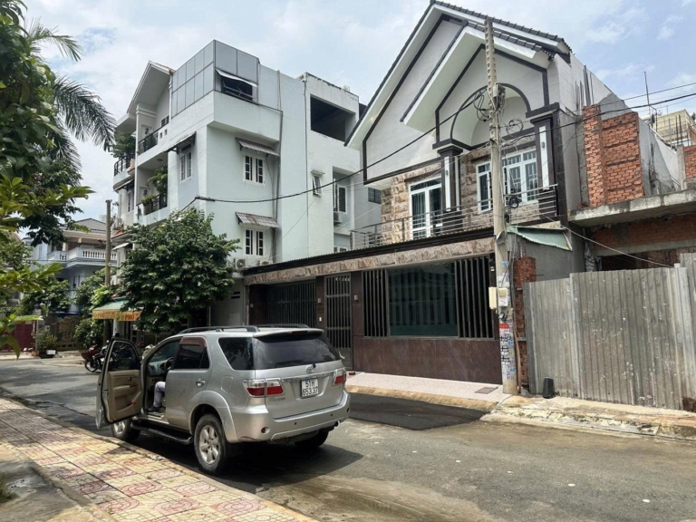 Giảm 500tr bán gấp biệt thự 12X18.5 Bình Lợi, P13, Bình Thạnh