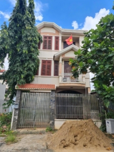 Bán nhà 7×20 3 tầng đường D2 KDC Nam Long, Phước Long B, Q9 cũ liền kề Global City