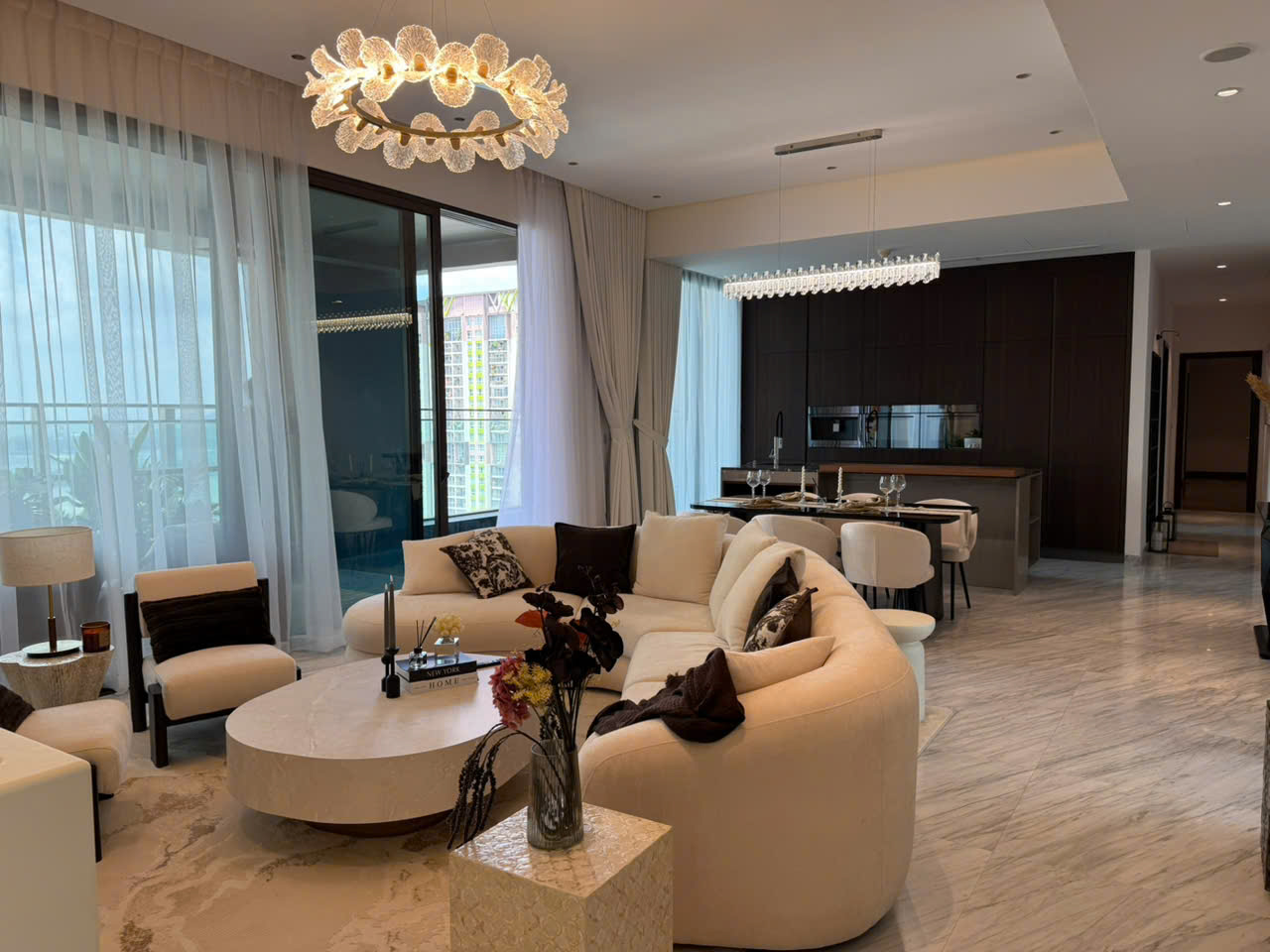 💎Siêu phẩm cho thuê căn hộ hạng sang DEFINE 4PN nội thất xịn mịn chuẩn thượng lưu MONACO